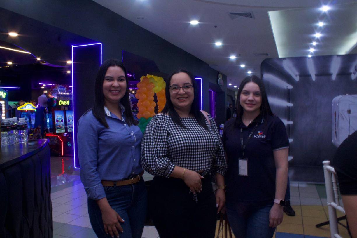 Toyota Honduras junto a Diario La Prensa realizaron un evento exclusivo para 80 de sus clientes, con el fin de que tuvieran una tarde amena previo al estreno de la película “Rápidos y Furiosos X”.