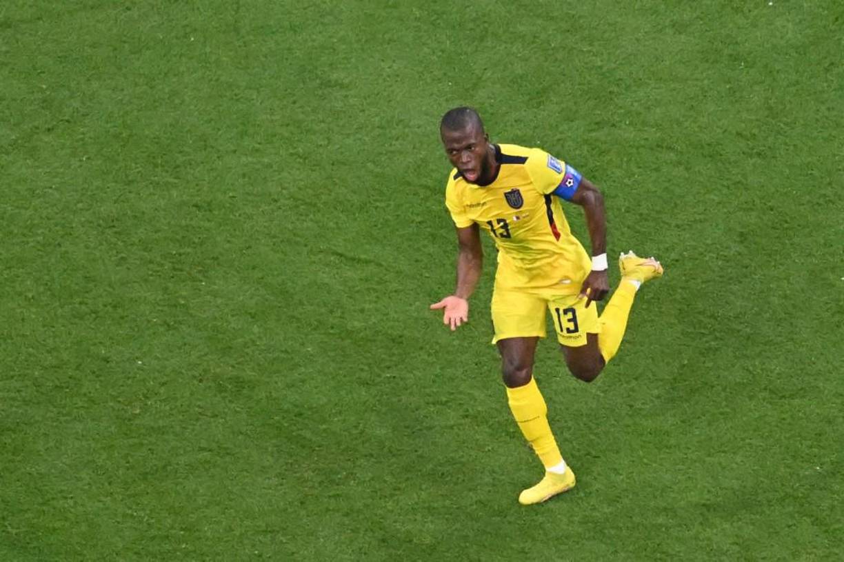 Fue el autor de los tres goles de Ecuador en su última participación mundialista (Brasil-2014) y el protagonista del primer tanto del Mundial de Catar. El capitán de la ‘Tri’ <b>Enner</b> <b>Valencia</b> lideró el triunfo frente al anfitrión (2-0) y mantiene su idilio con el gol en la gran fiesta del fútbol.