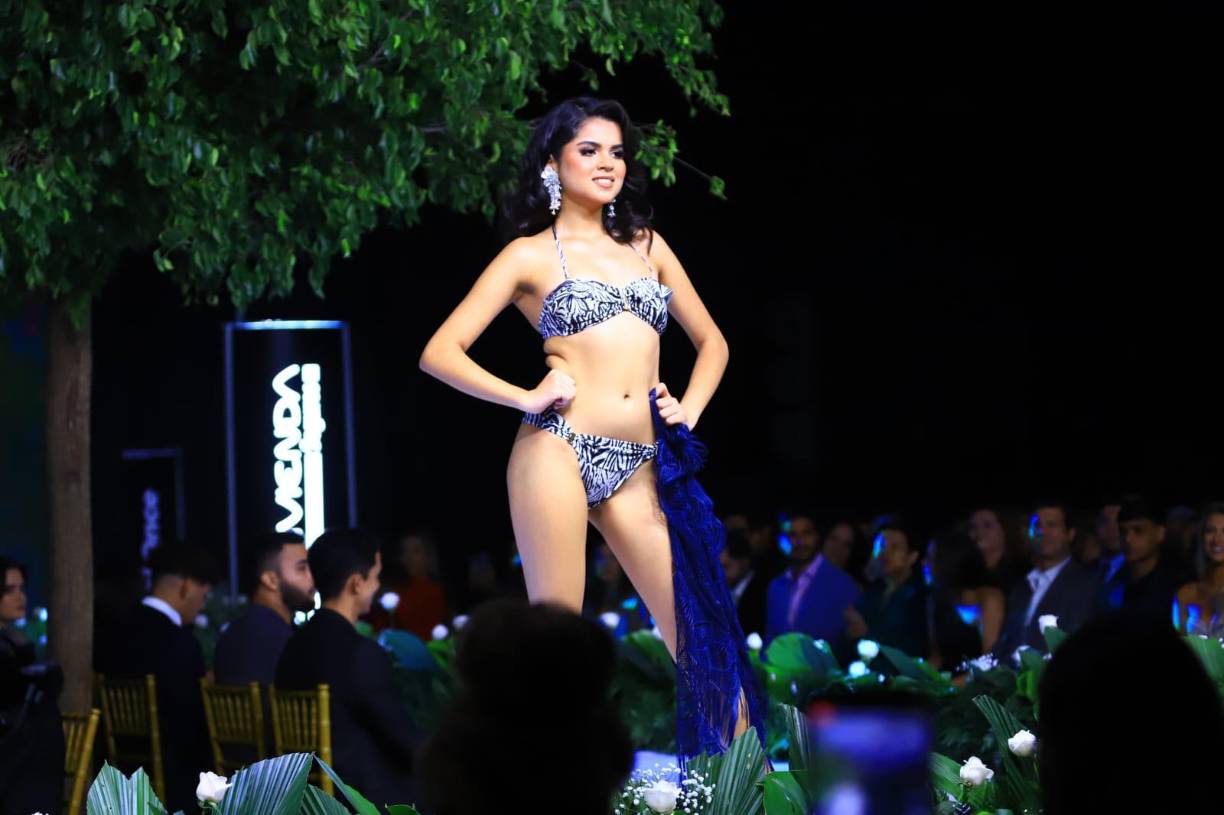 Candidatas de Miss Honduras Universo causan sensación en traje de baño