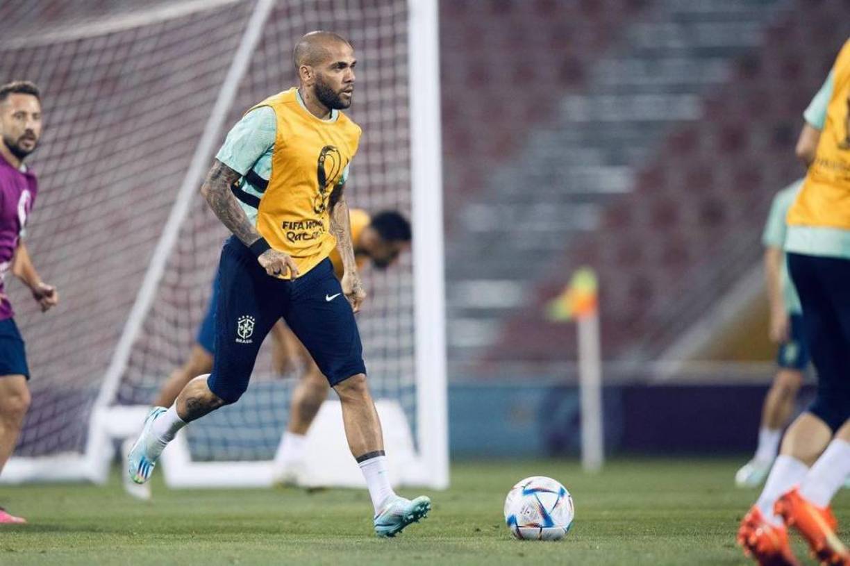 Asimismo, cuentan que el brasileño estuvo solo en su celda. Alves se encuentra en prisión desde el pasado 20 de enero.