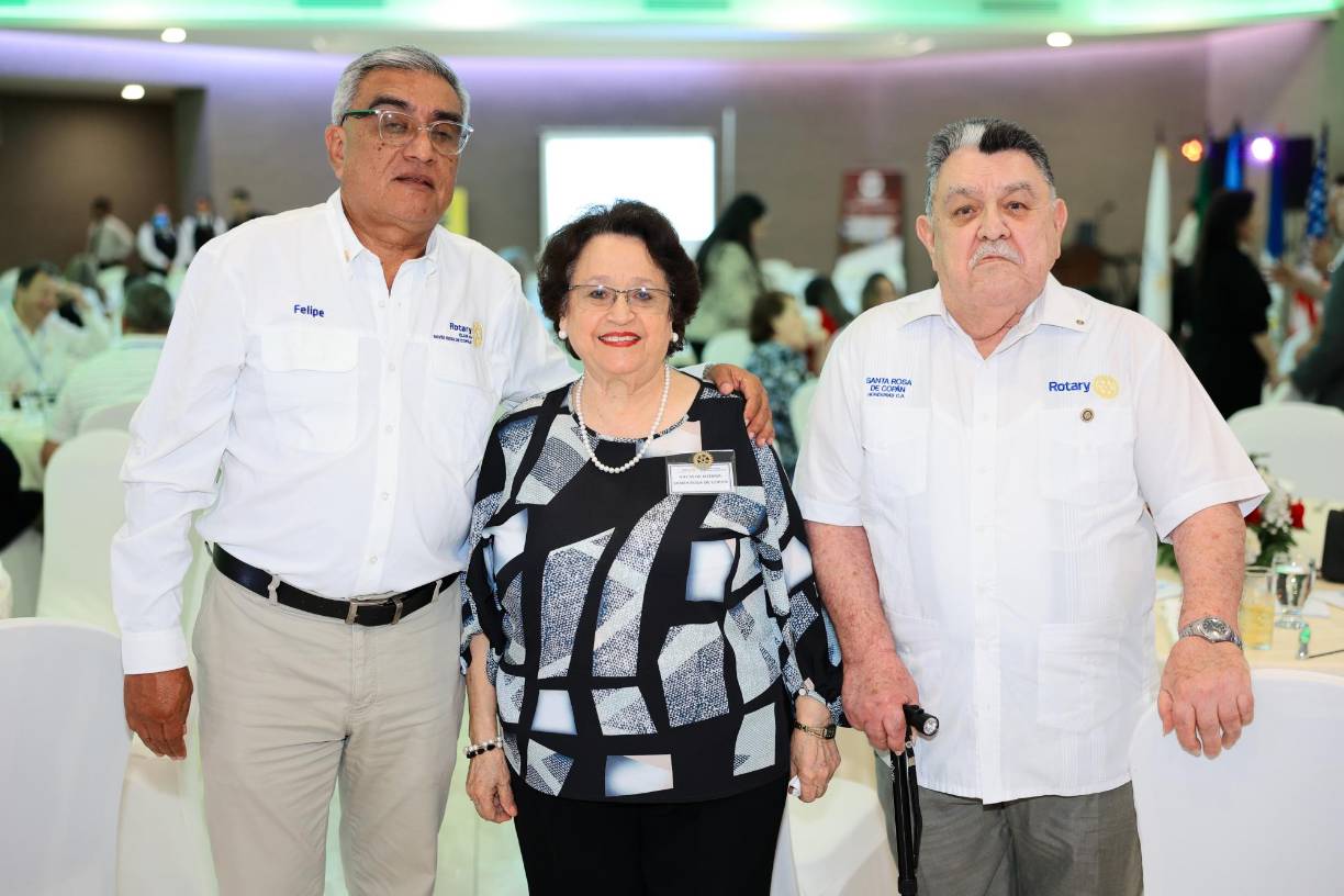 Felipe Morales, Dilcia de Medina y Juan Antonio Medina
