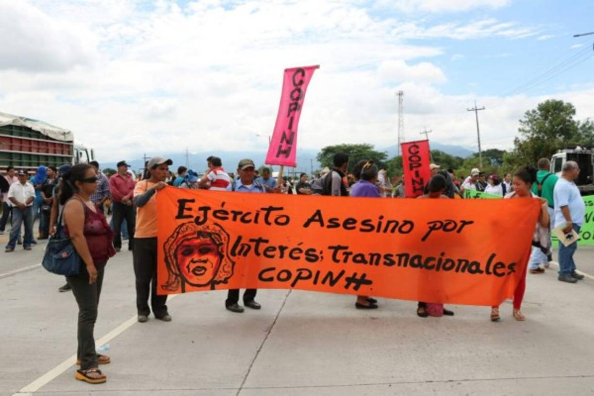 Jorge Díaz, dirigente de los manifestantes, dijo que no permitirán el cobro del peaje.