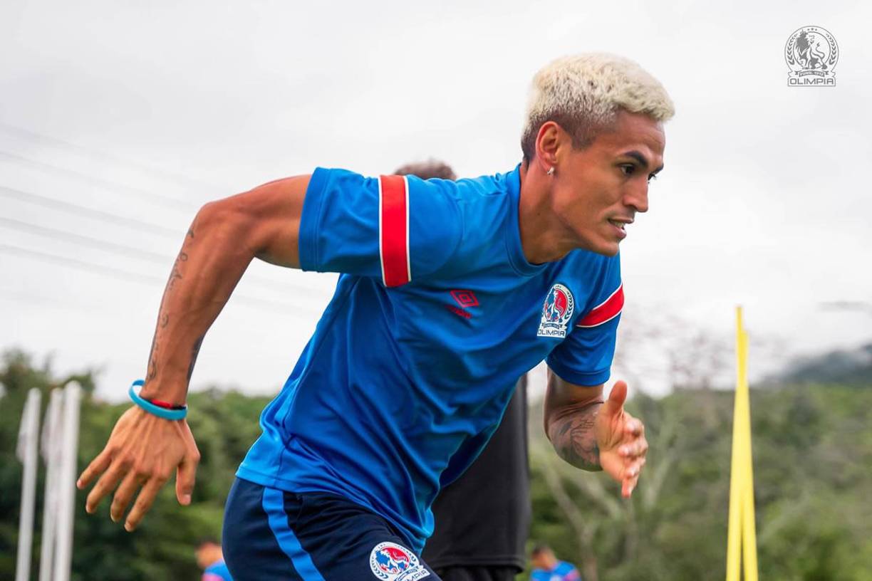 Andy Nájar - Pedro Troglio también se refirió al tema del lateral derecho. “Lo de Andy viene pasando por una gran diferencia económica que hay entre Estados Unidos y Honduras, así que hay que negociar y ver si el agente y jugador aceptan los términos”.