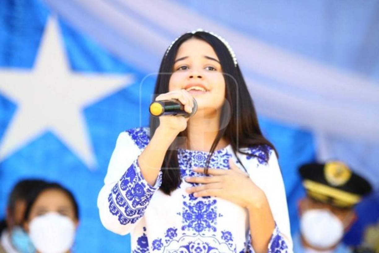 El patriotismo de estos pequeñitos quedo capturado en estas hermosas postales. <br/>