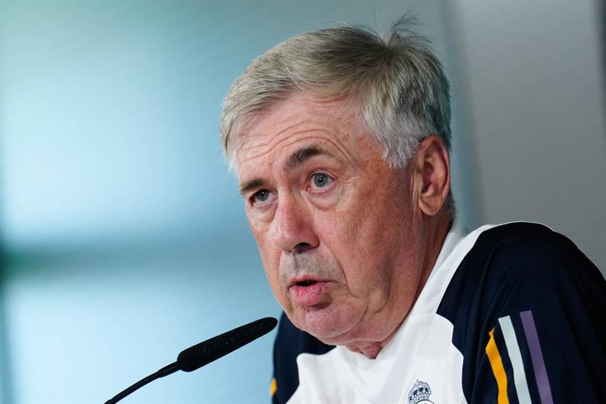 Carlo Ancelotti sobre un nuevo portero: “en los próximos días pensaremos si meter un portero más”, aunque no quiso adelantar si en caso de llegar un nuevo guardameta sería el titular.