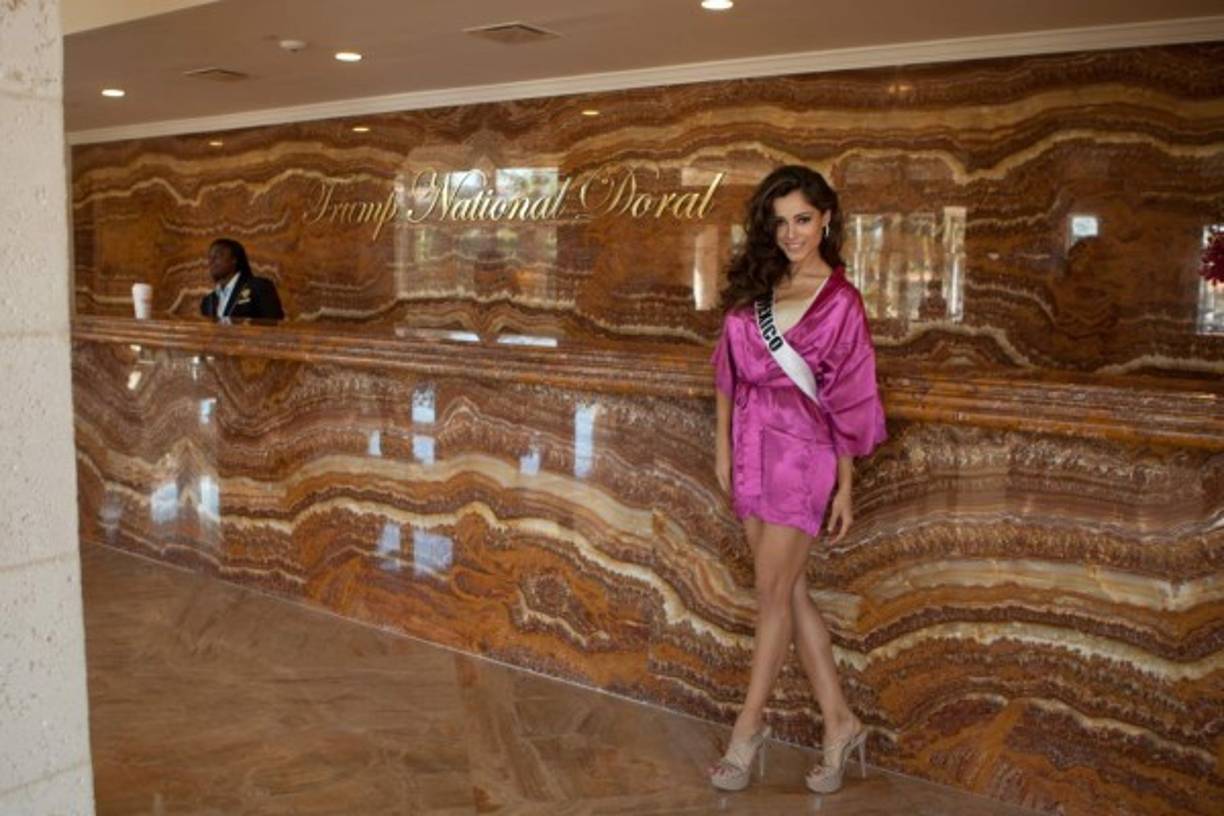 La flamante reina azteca ha paseado su belleza por los ambientes del Trump National Doral Hotel en Miami.