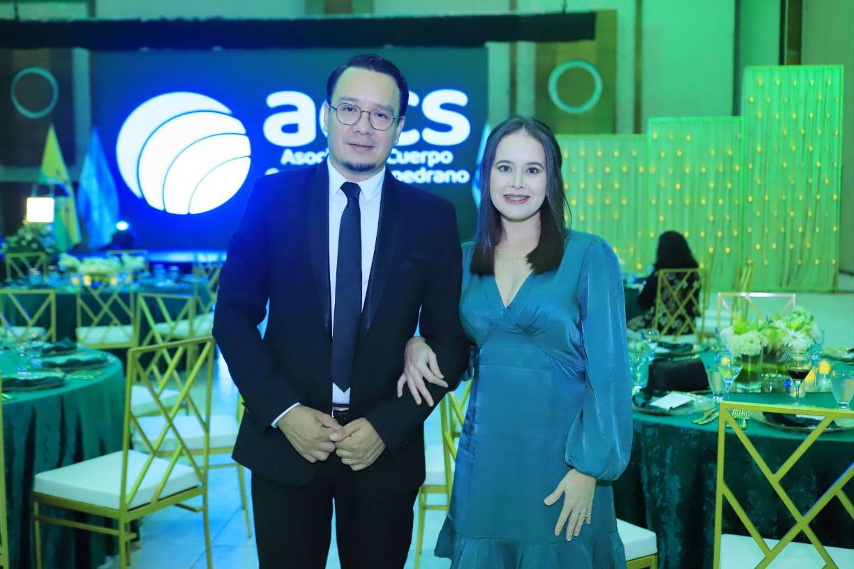 Manuel Portillo y Karol Rivera