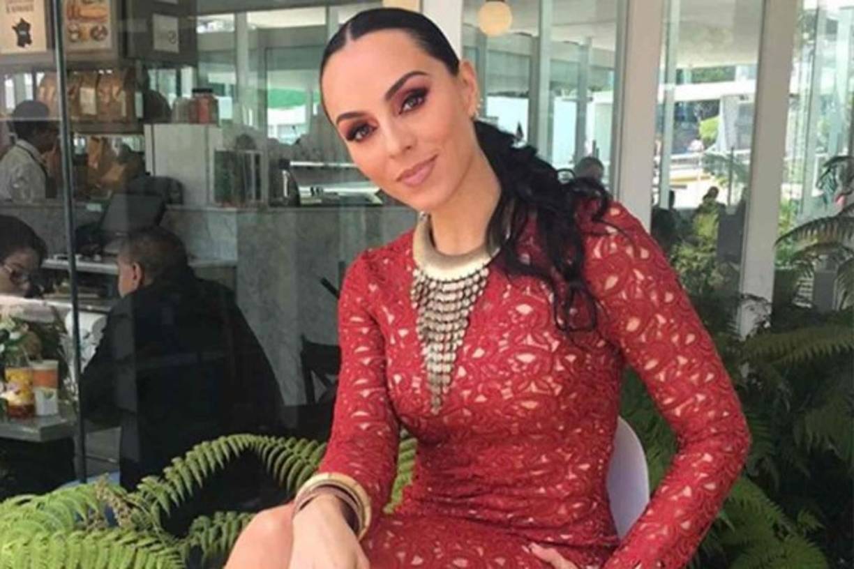 “Así que no hubo ningún riesgo de contagio”, aseguró. Finalmente, Ivonne Montero pidió al público a mantener los cuidados para no ser contagiados.<br/><br/>