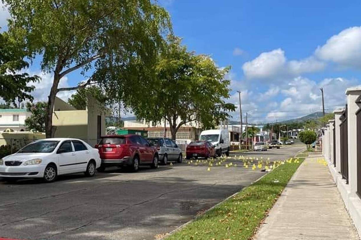 Se informó que ambos no poseen antecedentes criminales.