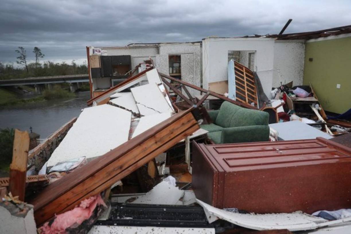 LAKE CHARLES, LOUISIANA - AUGUST 27: A room that had its roof blown off is seen in a hotel after Hurricane Laura passed through the area on August 27, 2020 in Lake Charles, Louisiana . The hurricane hit with powerful winds causing extensive damage to the city. Joe Raedle/Getty Images/AFP<br/><br/>== FOR NEWSPAPERS, INTERNET, TELCOS & TELEVISION USE ONLY ==<br/><br/>