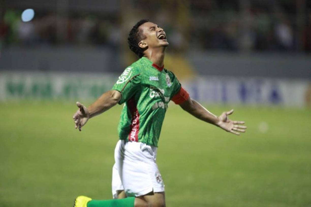 Mario Berríos: El mediocampista tuvo como entrenador a Edwin Pavón en el Marathón.