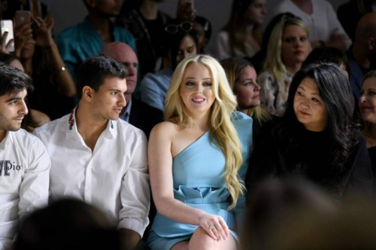 La joven de 24 años llegó acompañada por varios agentes del Servicio Secreto que evitaron que pasara desapercibida ante las cámaras.