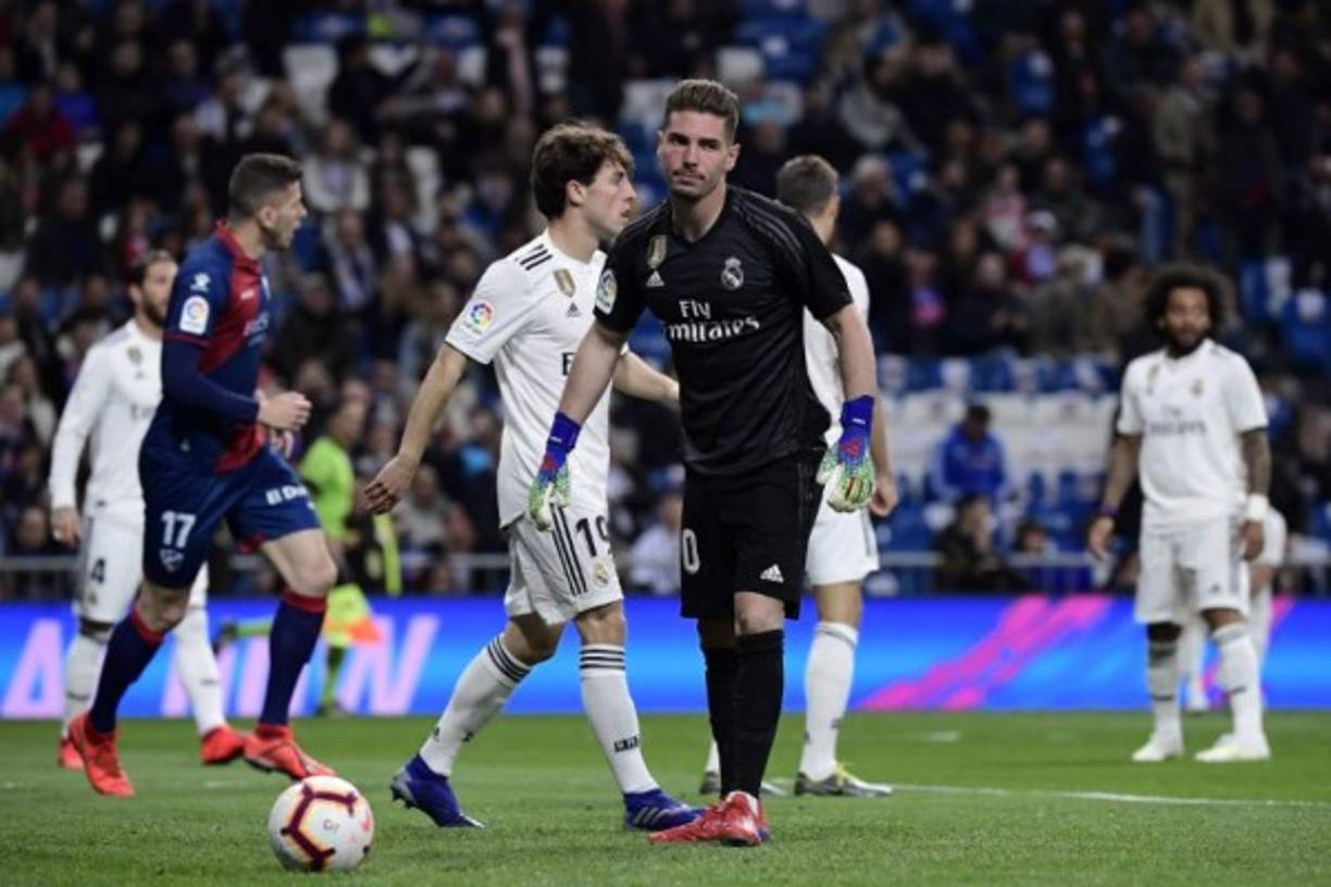 Luca Zidane, tercer portero del Real Madrid, esta vez fue titular ante el Huesca.