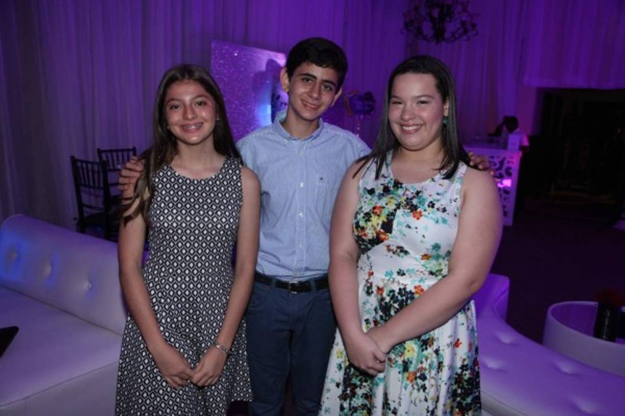 Andrea Pinto, Jorge Andonie y Mariana Rivera.