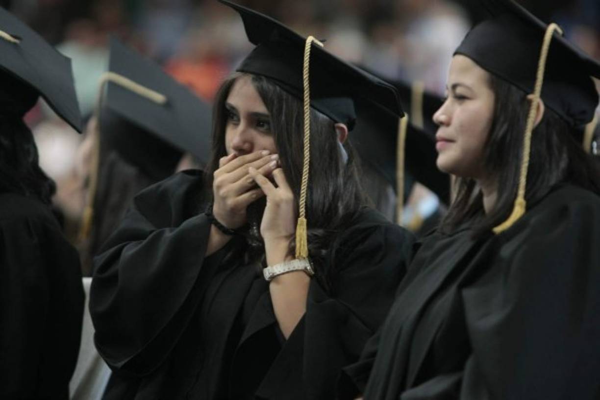 Los nuevos profesionales se mostraron emocionados y nerviosos.