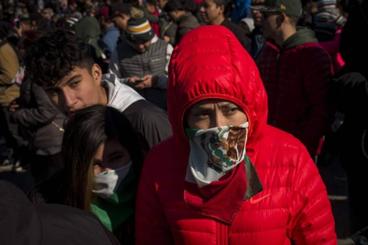 La movilización surgió en medio del inicio de una ola de redadas migratorias en una docena de ciudades del país.