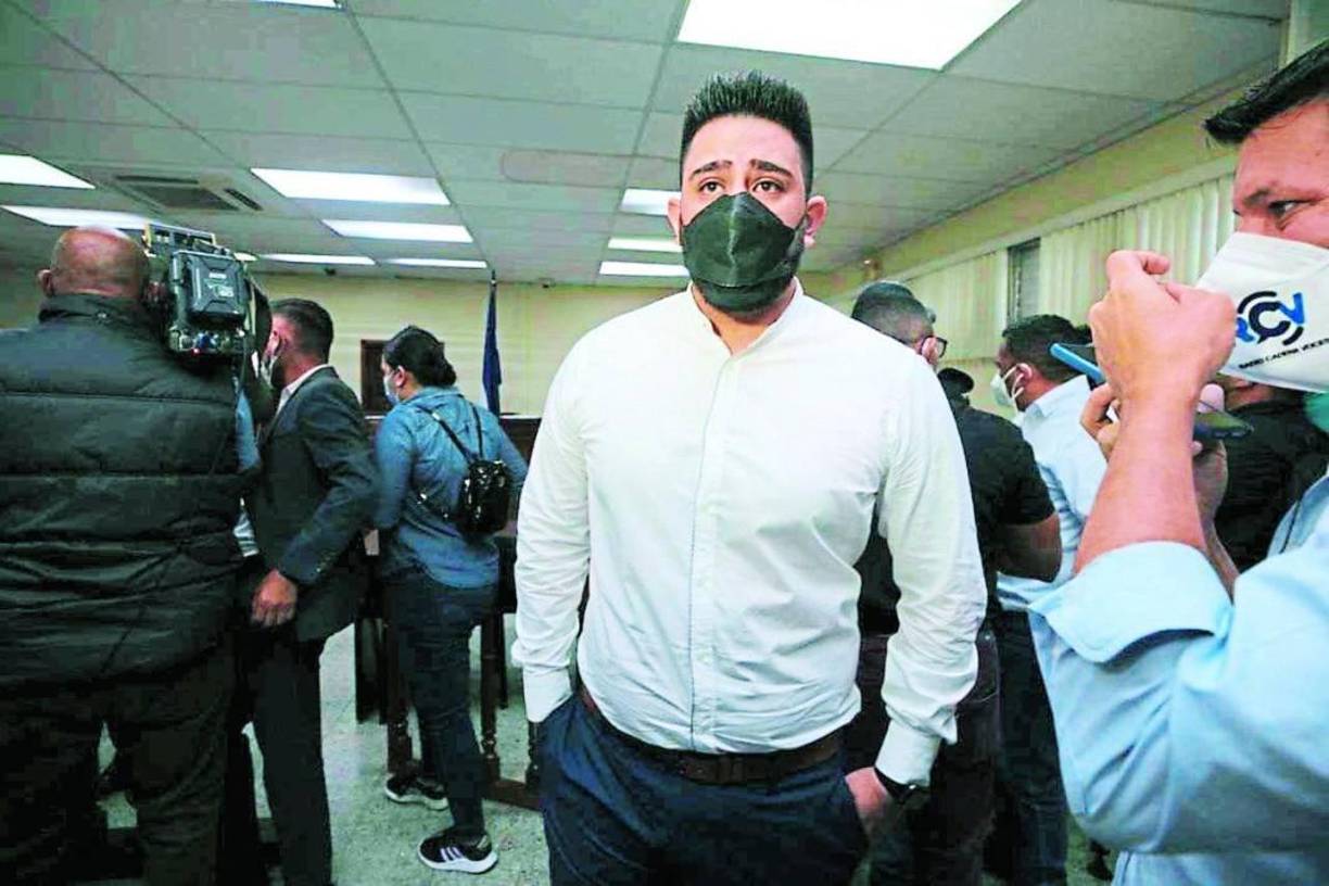 Ocho años después que fuera detenido, el 19 de noviembre de 2014 en la aldea El Chimbo de Santa Lucía por la muerte del fiscal Edwin Geovanny Eguigure Abdul, un tribunal de sentencias determinó que “Kevin Joshua Solórzano Hernández no estuvo en la escena del crimen el día y hora de los hechos”.