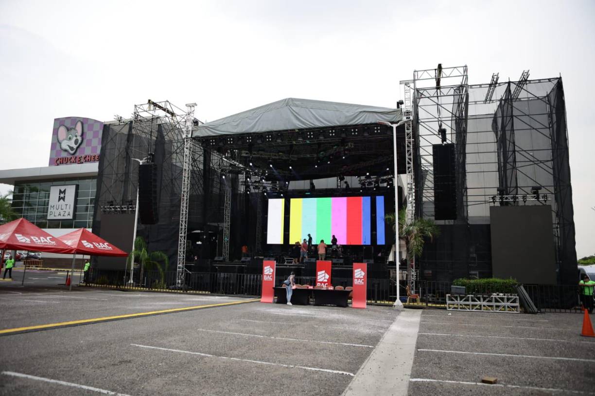 Así luce el escenario en donde se presentarán los artistas argentinos. 