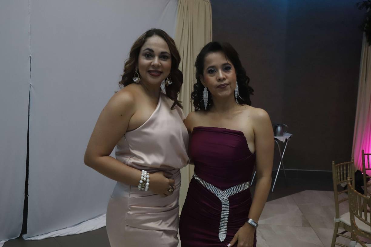 Laura Martínez y Gloria Duarte