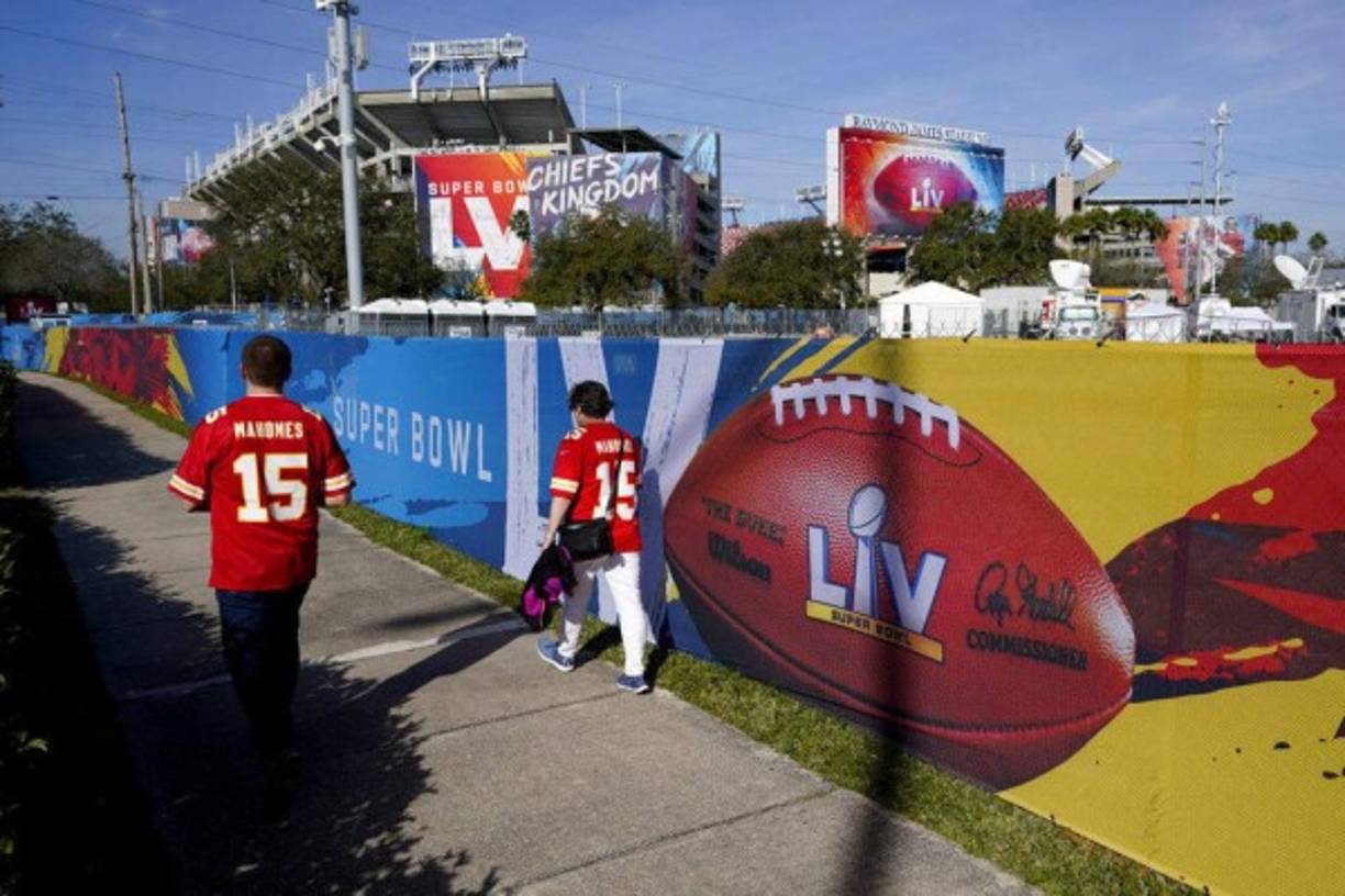 El pago de anuncios en la transmisión del Super Bowl es un atractivo constante: si una empresa desea que su anuncio se vea por 30 segundos, deberá pagar 5,5 millones de dólares.