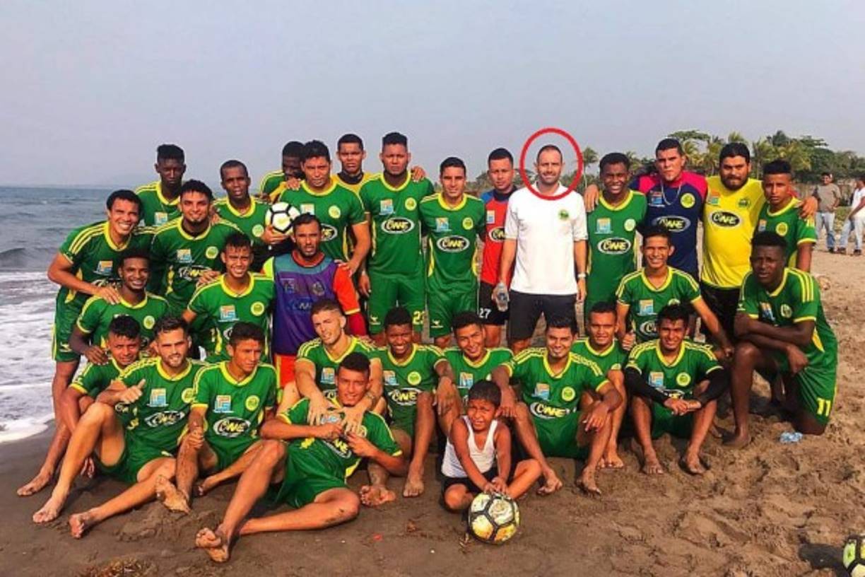 El español Adrián García será el entrenador del Parrillas One.