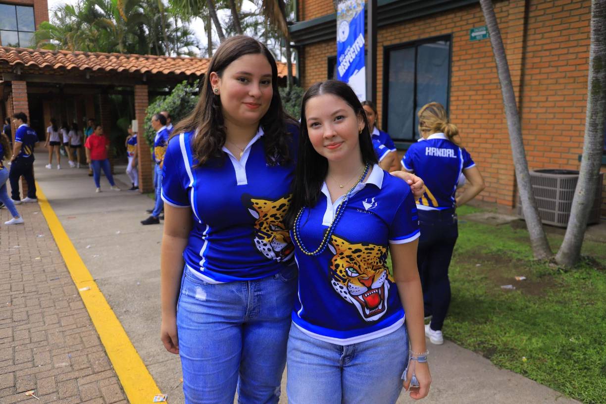 Samira Gamero y Adriana Lamelas
