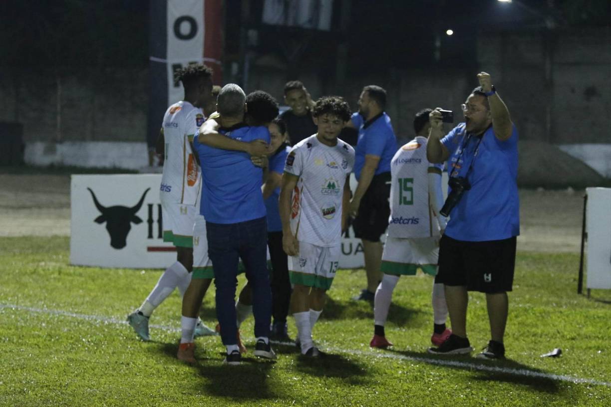 Las duras imágenes de Independiente y el festejo de Platense