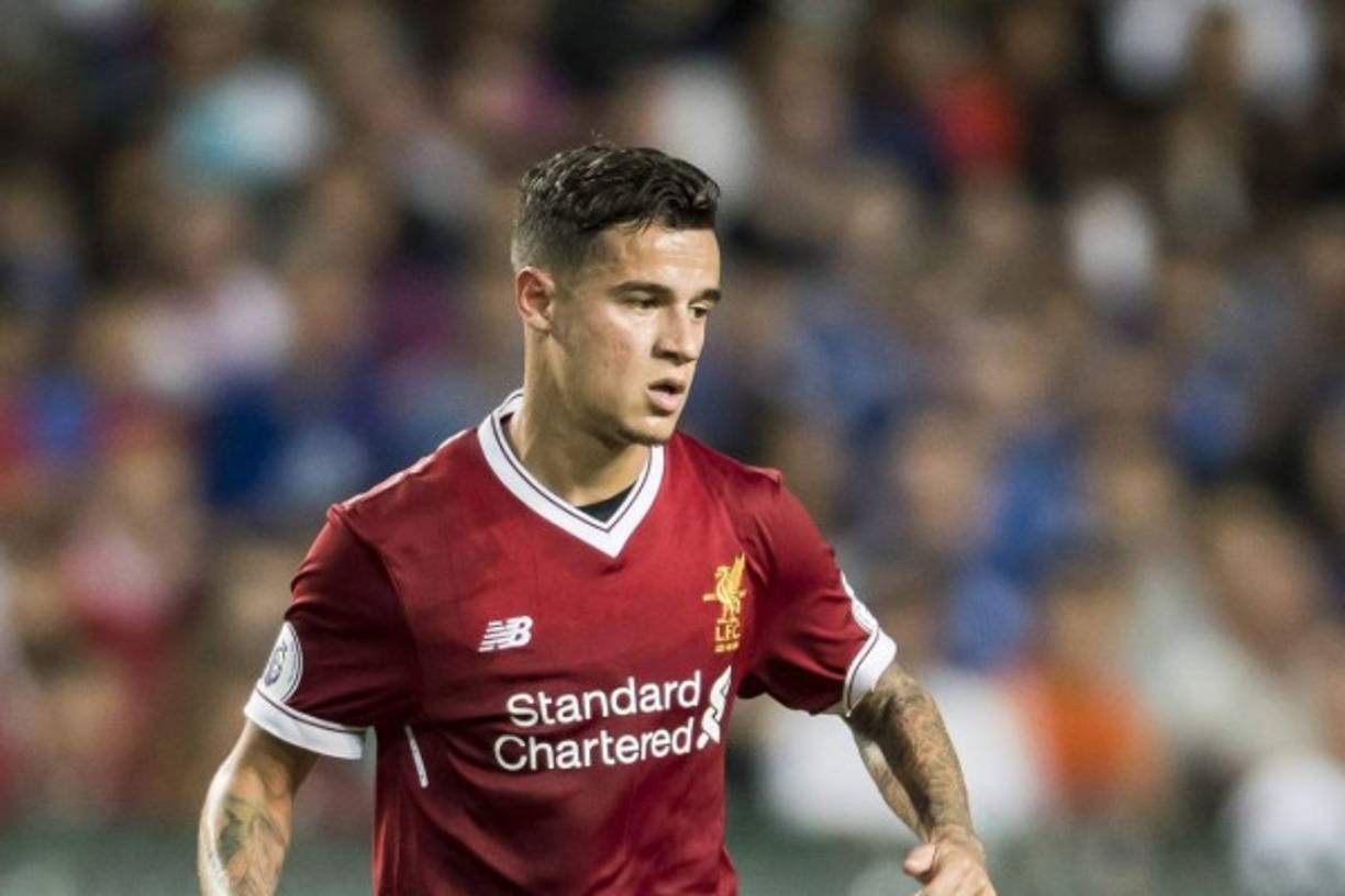 Coutinho: El brasileño es de los nombres más sonados para reforzar al Barcelona. Coutinho anotó 13 goles y dio nueve asistencias en su última temporada con el Liverpool.
