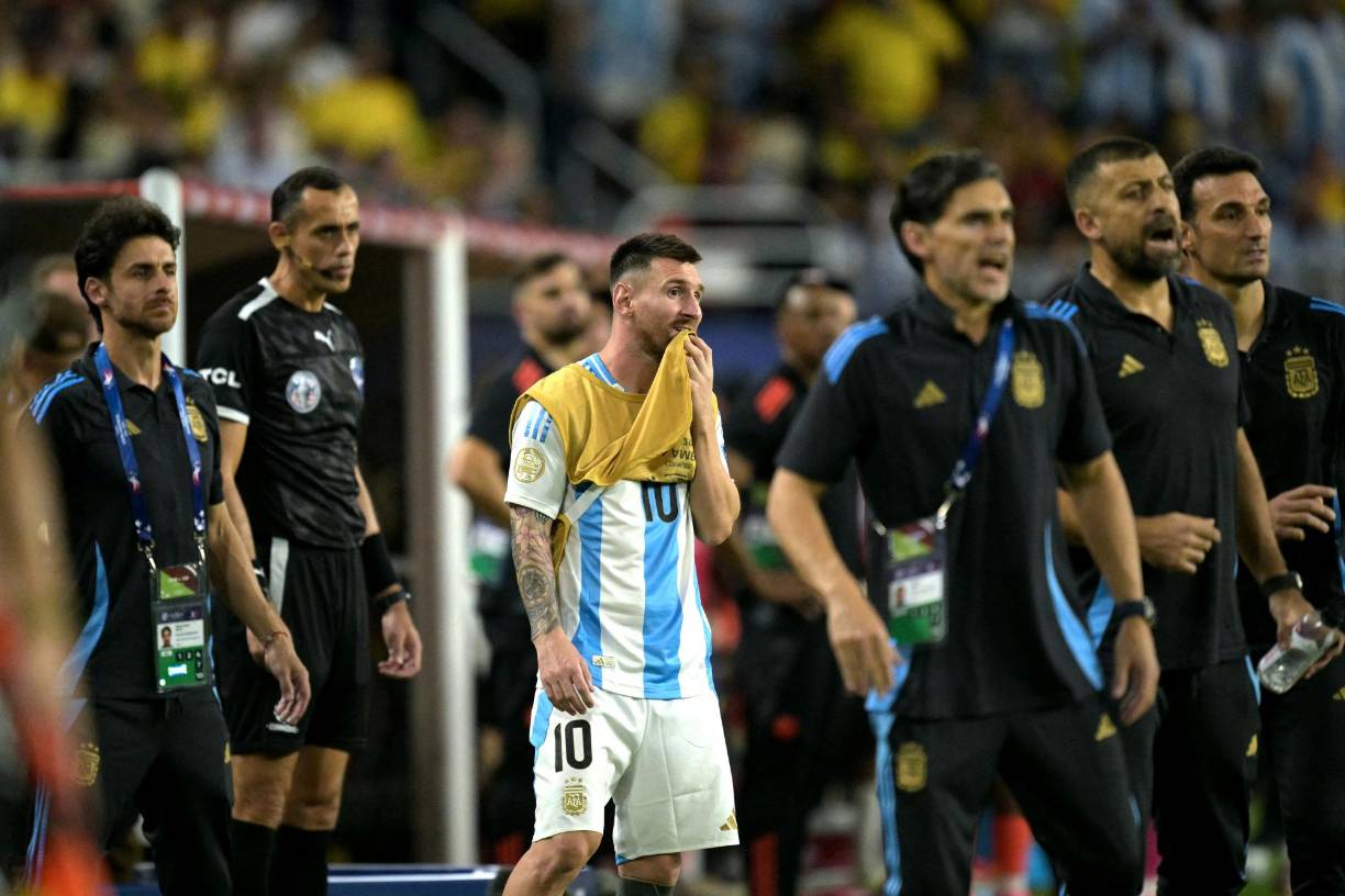 El mensaje del comunicador sobre Messi no terminaron ahí y en otros tuis se leyeron textos como...