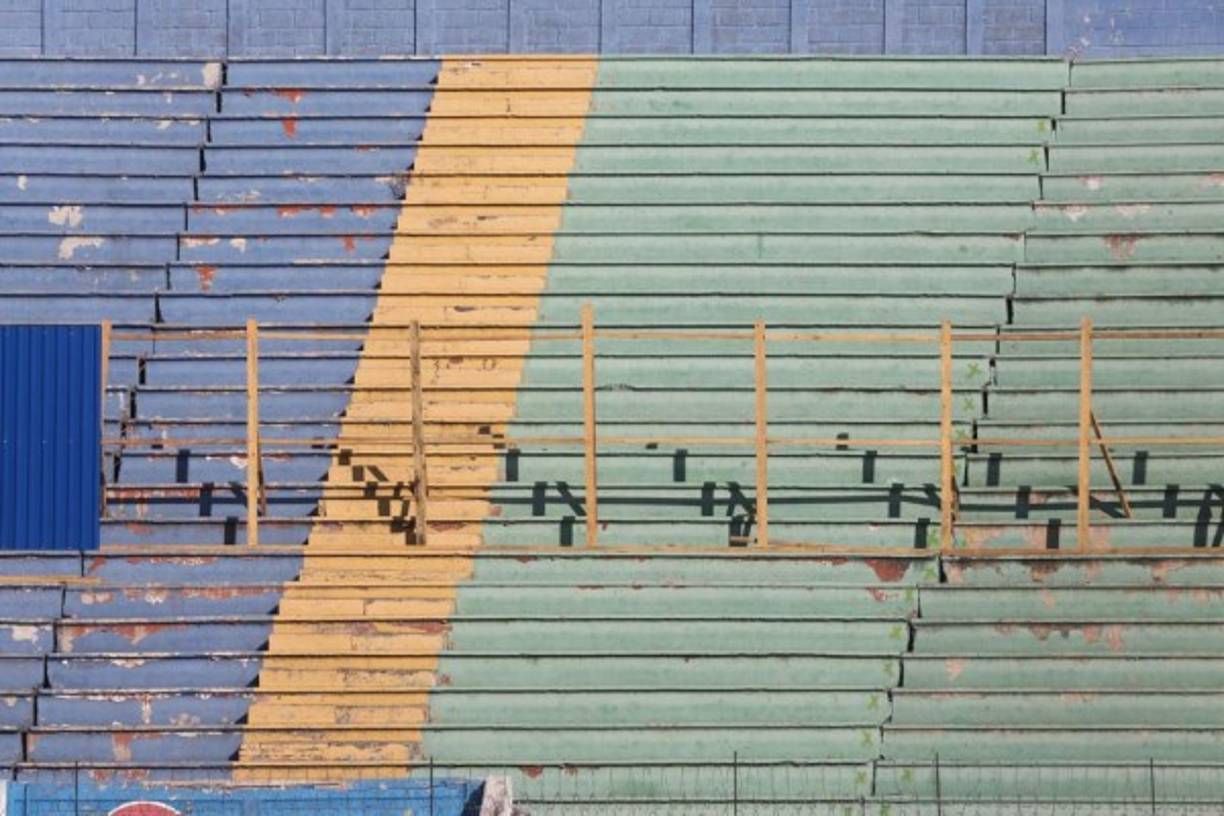 Así lució la parte de sol del estadio Nacional que se encuentra sin usar por los problemas que sufre el inmueble.