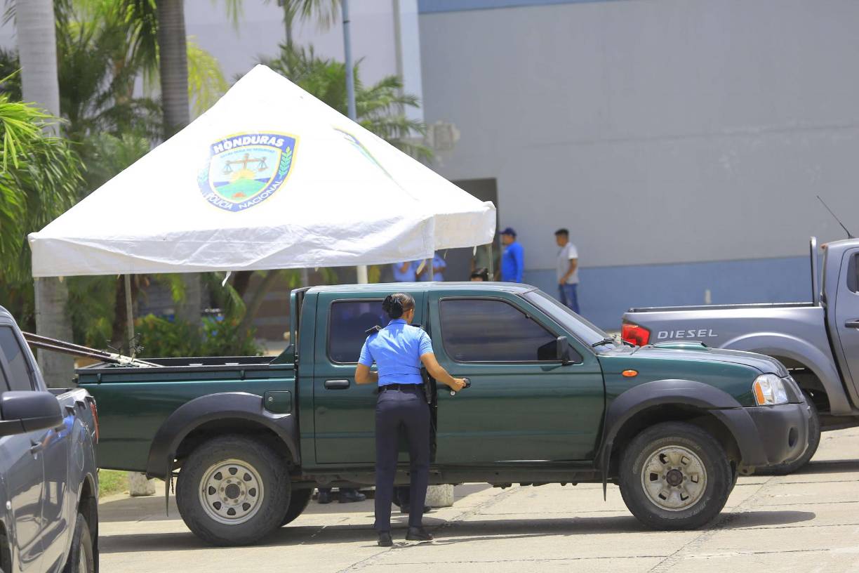 A este plan se suman las patrullas “interceptoras”, que no tendrán ningún distintivo policial y realizarán intervenciones incógnitas en zonas que lo ameriten.