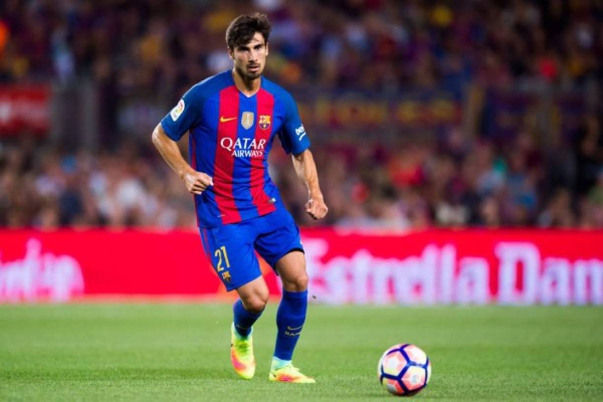 Según Tuttosport, la Juventus habría pedido la cesión de André Gomes al Barcelona. No solo quieren al mediocampista portugués, también están interesados en el francés del Sevilla, Steven N'Zonzi.