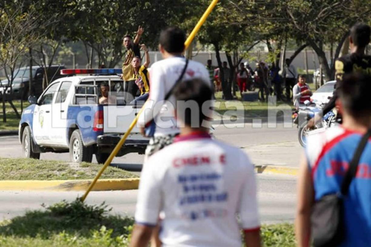 El enfrentamiento dejó varias personas heridas en la ciudad de San Pedro Sula, en la zona norte de Honduras.
