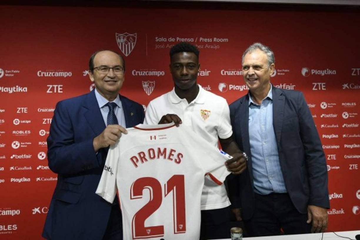 El extremo izquierdo Quincy Promes ha fichado para las próximas cinco temporadas por el Sevilla FC, al que llega procedente del Spartak de Moscú, donde ha sido el máximo goleador de la 'Premier League' de Rusia, con 15 goles en 26 partidos, según informa el club hispalense en un comunicado.