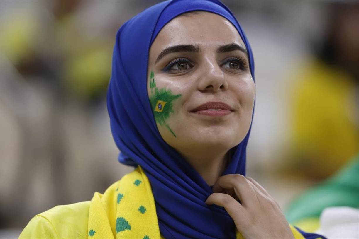 Las hermosas aficionadas de Brasil se llevaron la atención y enamoraron a muchos.