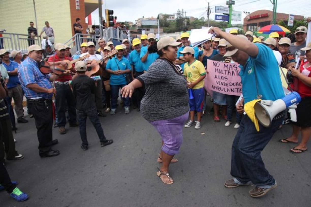 Marcha de los trabajadores en Tegucigalpa.