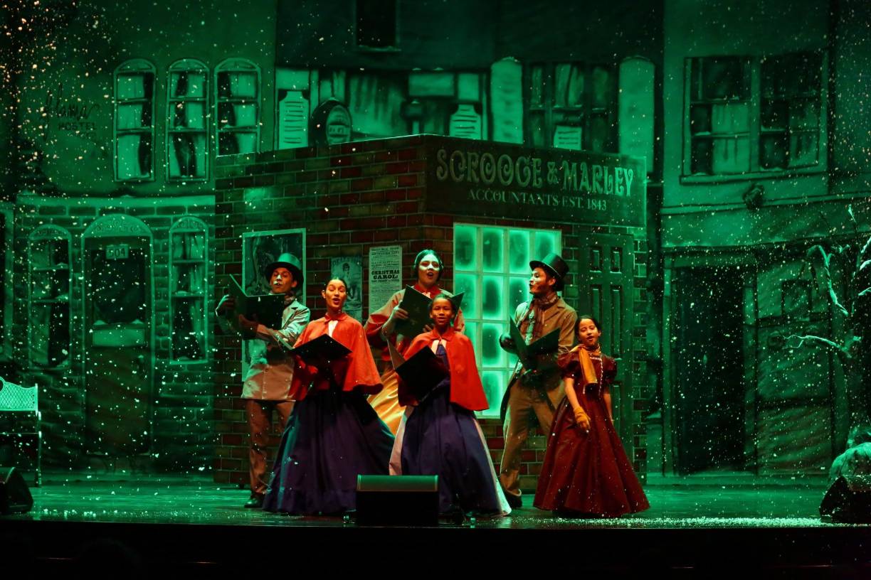 Proyecto Teatal Futuro (PTF) por séptima ocasión pone en escena la obra “Scrooge, un cuento de Navidad”, basada en la novela de Charles Dickens “Es Navidad”.