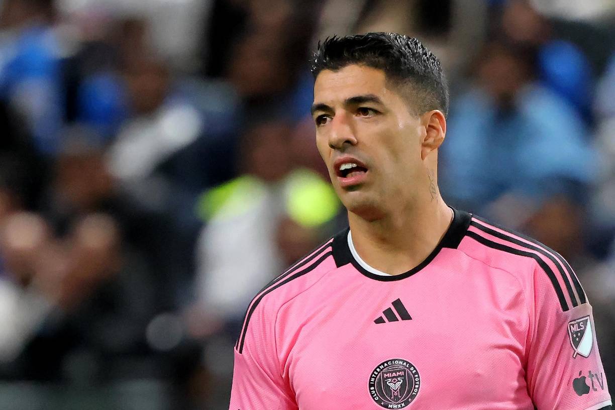 ‘El Pistolero’ acabó así con la sequía goleadora del Inter en pretemporada y celebró su primer tanto desde que se mudó a Miami procedente del Gremio brasileño.