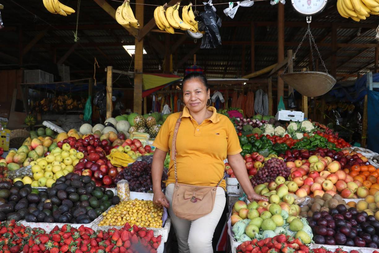 Con alturas hasta de 2,100 metros sobre el nivel del mar y un promedio de 16 grados centígrados de temperaturas, Intibucá tiene alta producción agrícola.