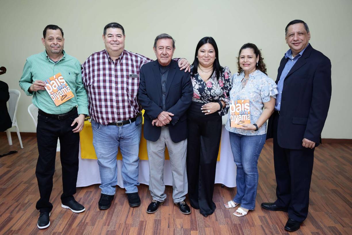 Darlan Nolasco, Nelson García, Renán Martínez, Lisseth García, Amalia Alachán y René Gavarrete