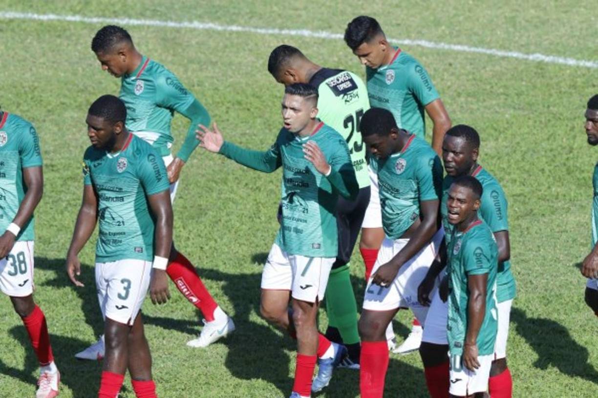 El lateral izquierdo hizo un llamado de atención a sus compañeros.