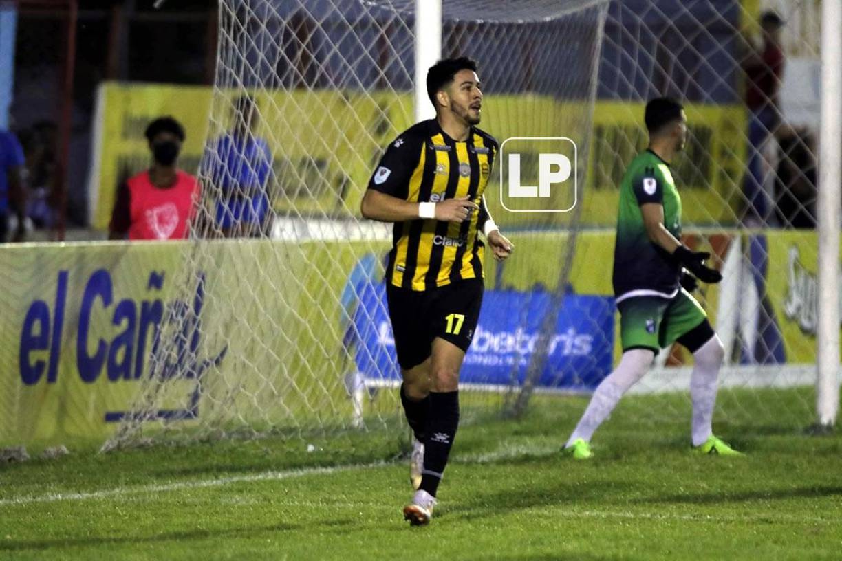 El delantero paraguayo Pedro Baez se estrenó como goleador con el Real España, marcando el 1-0 ante el Honduras Progreso.