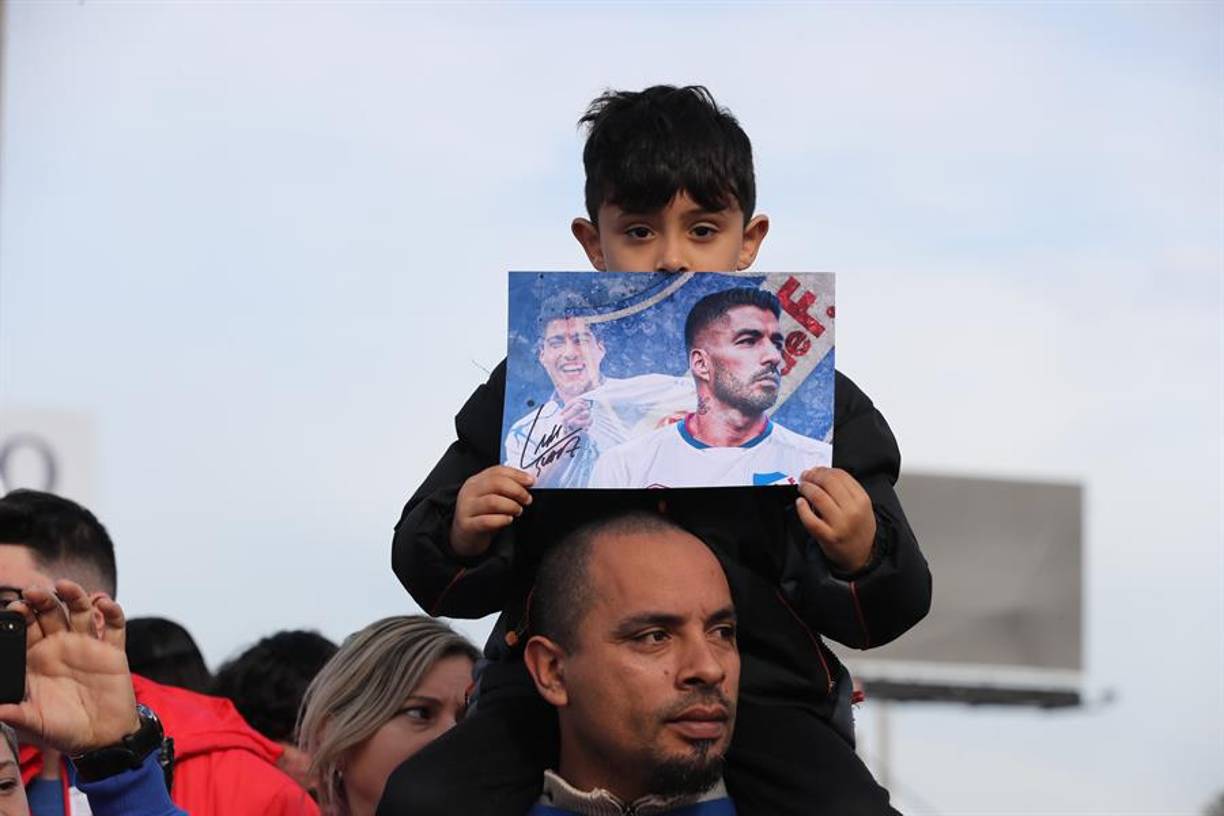 Suárez agradeció el cariño mostrado por los fanáticos del equipo Tricolor que llevaron a cabo la campaña de redes sociales #SuarezANacional, buscando el retorno del jugador al club.