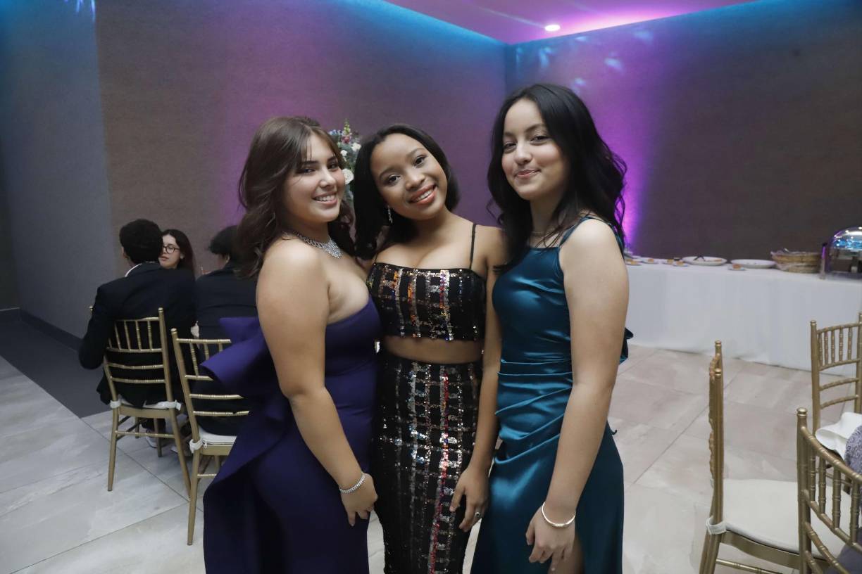 Annie Hernández, Sophia Mejía y Mariela Pacheco