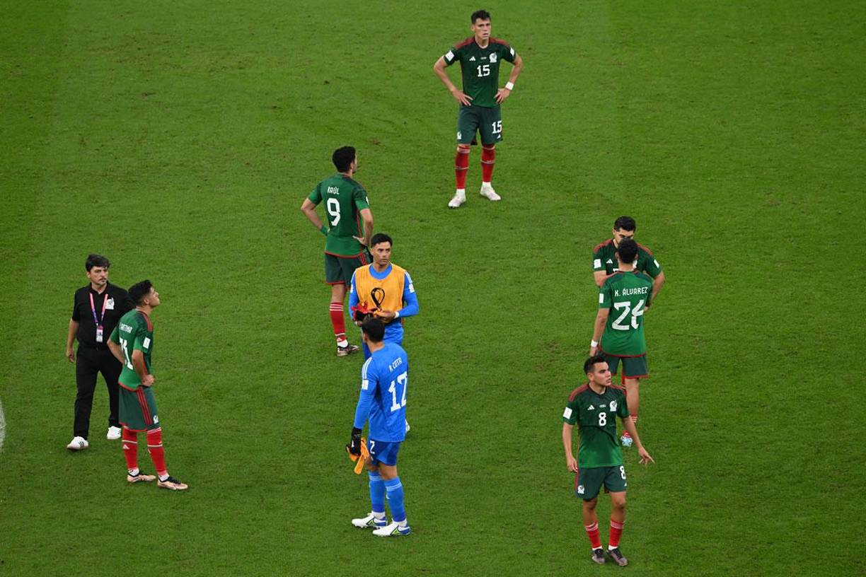 La tristeza de los jugadores mexicanos por la eliminación en el Mundial de Qatar 2022.