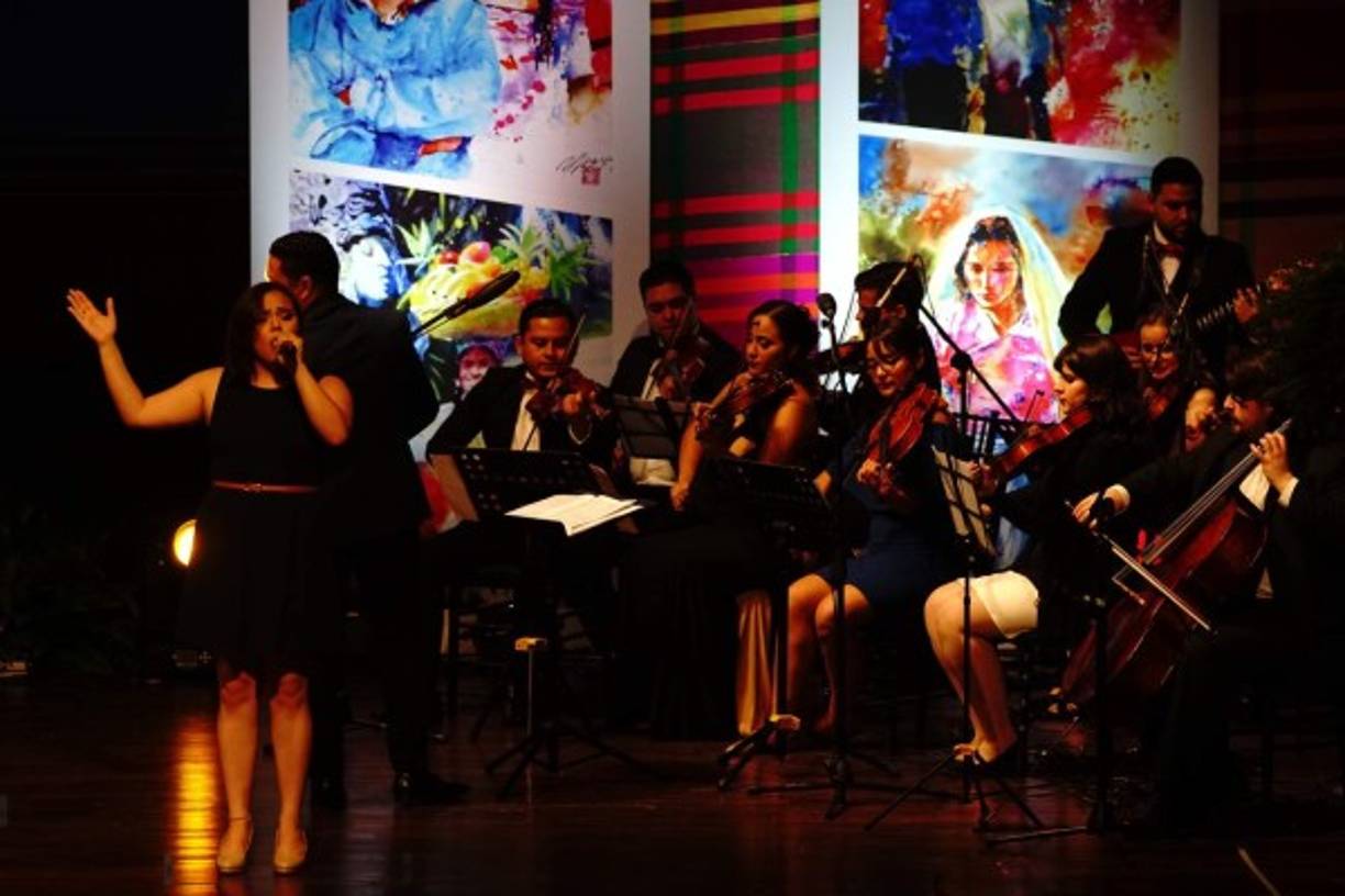 Puros artistas nacionales.