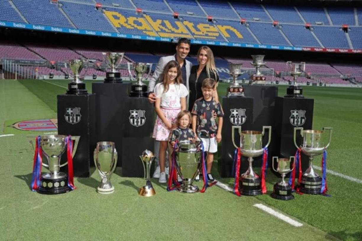 'Gracias amigo por tus palabras pero más gracias por ser como sos, por lo que fuiste desde el primer día conmigo y con mi familia', escribió Suárez en Instagram.