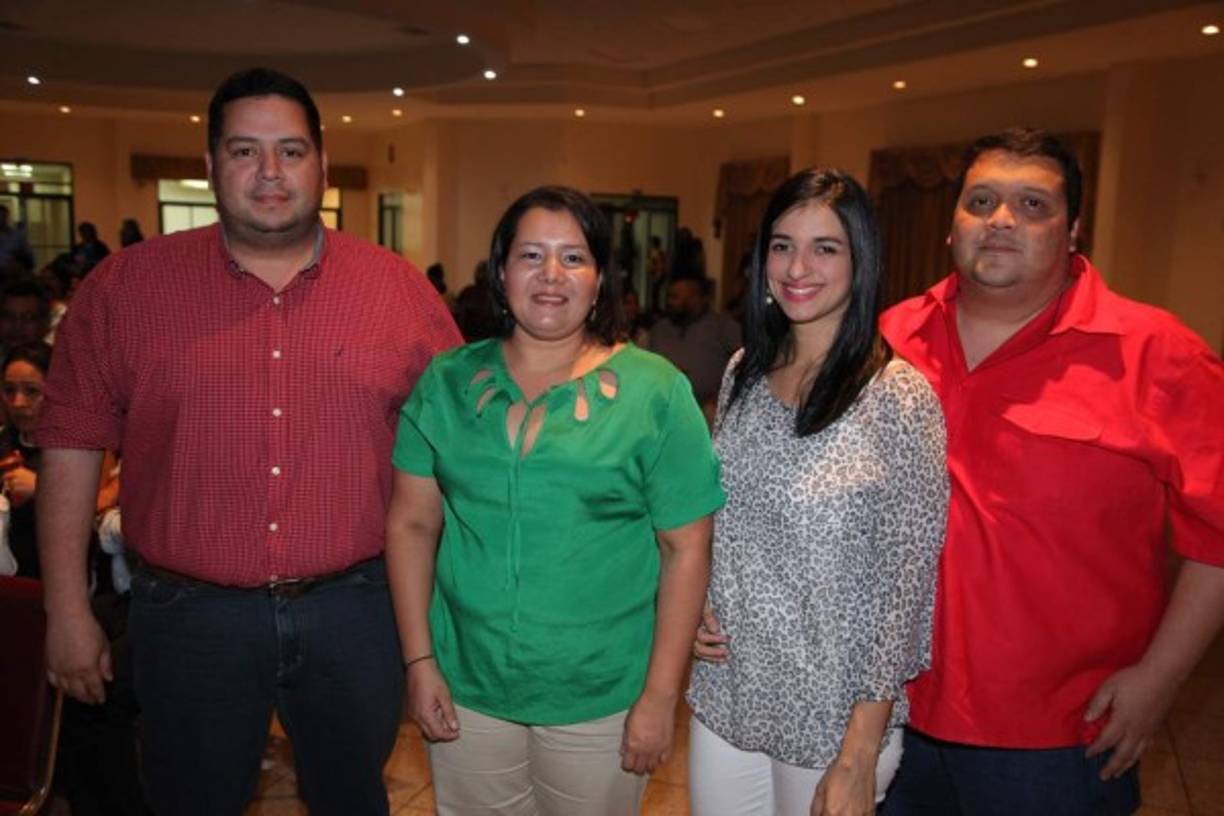 Douglas Medina, Jammie Galindo, Ana Perdomo y Jonathan Medina.