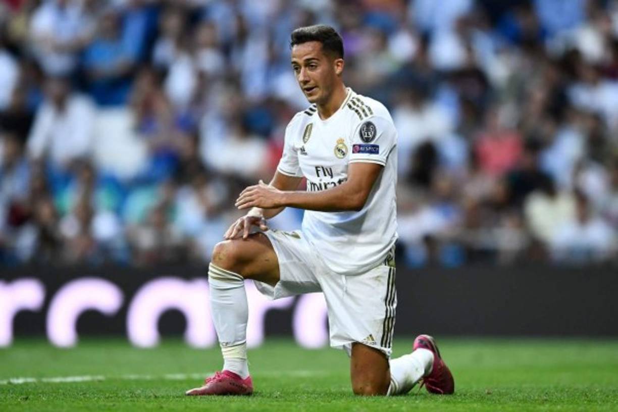 Lucas Vázquez: El mediocampista español no convence en el Real Madrid y sería otro de los que estaría saliendo del cuadro blanco.