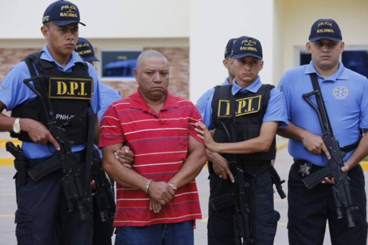 JOSÉ RAÚL AMAYA. José Raúl Amaya es hermano de Marlen Griselda Amaya Argueta, quien fue extraditada a Estados Unidos junto a su esposo José Inocente Valle Valle. Fue capturado en un operativo en El Porvenir, Copán, el 23 de septiembre de 2015 y enviado a Estados Unidos el 3 de febrero de este año.